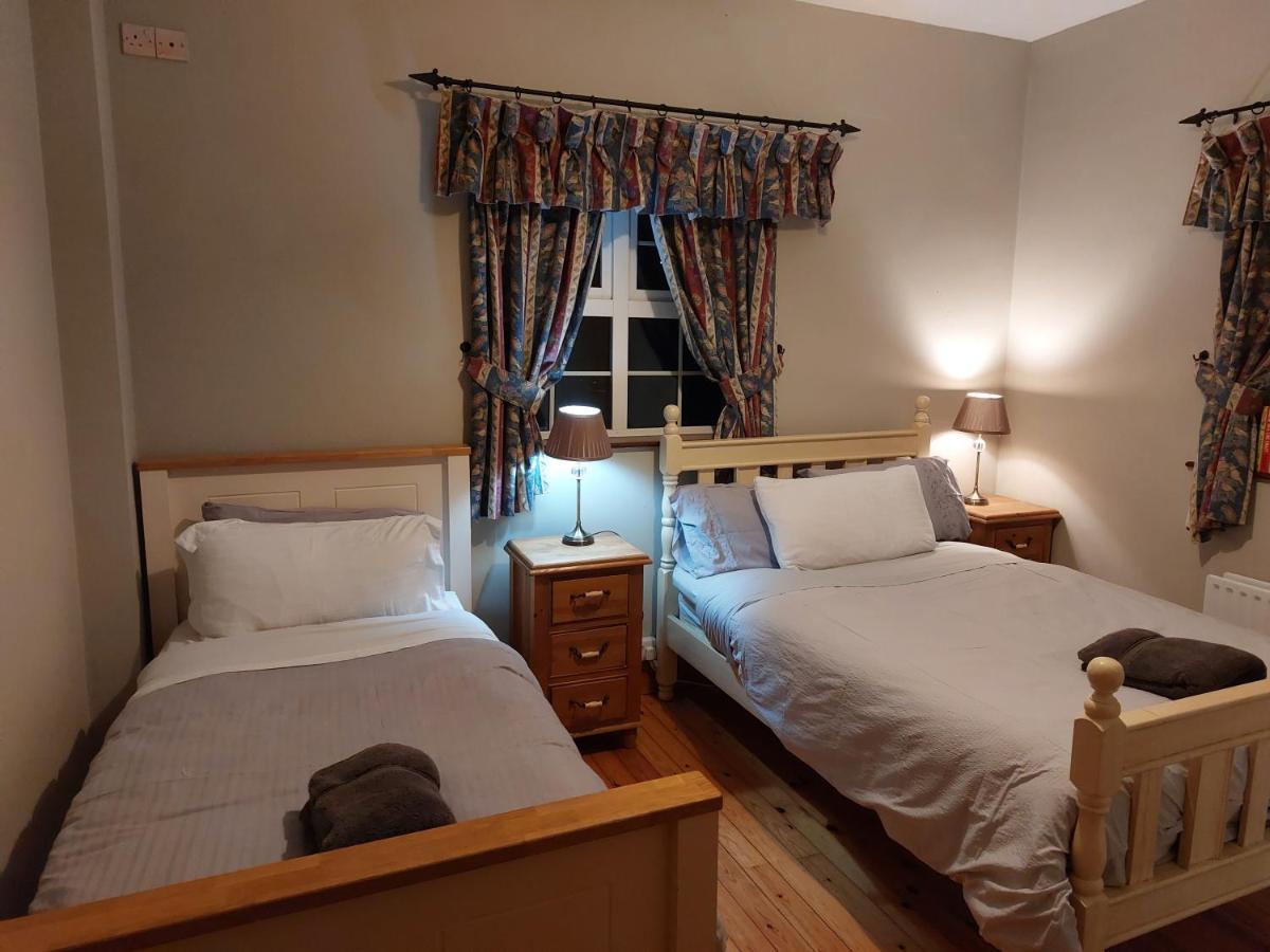 Knockaderry House Bed & Breakfast Ennis Exterior photo